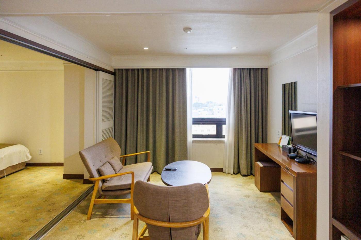 Jeju Robero Hotel Екстериор снимка