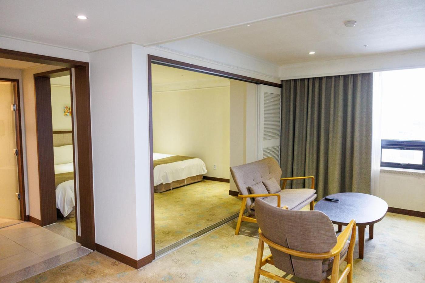 Jeju Robero Hotel Екстериор снимка