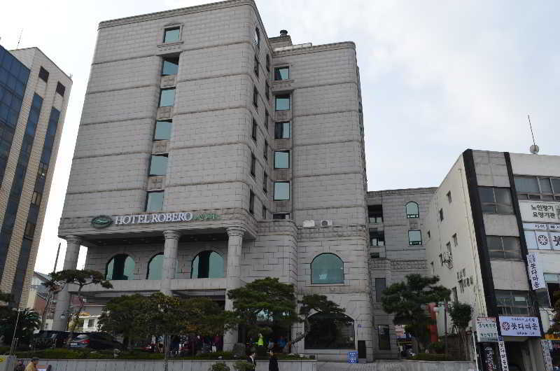 Staz Hotel Jeju Robero Екстериор снимка